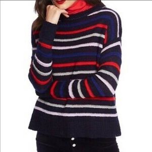 Court & Rowe Amelia sweater in navy crush size small